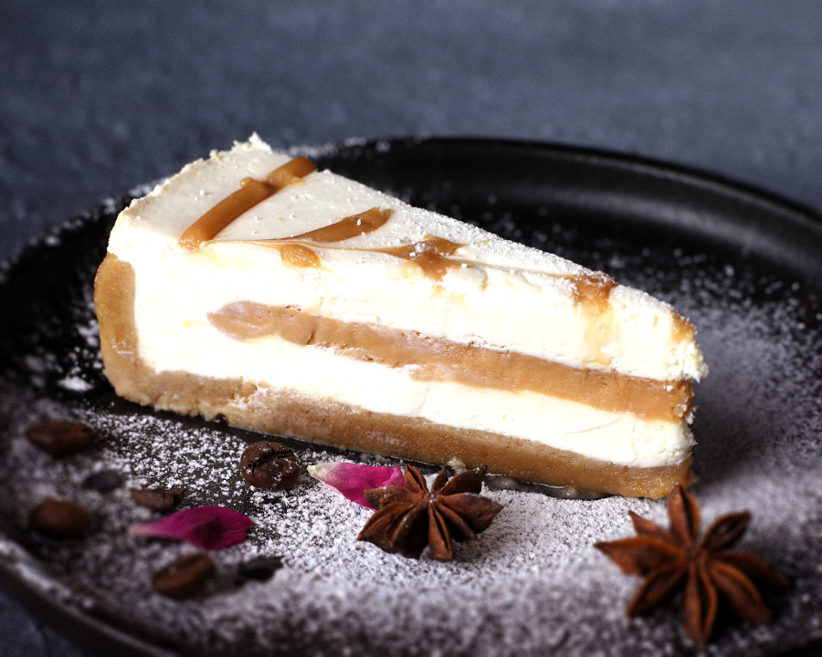 У нас вы найдете как классические английские блюда, так и блюда с других концов света.