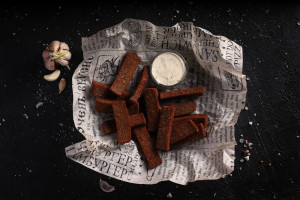 Фото Ржаные гренки с чесноком