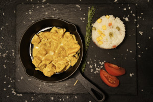 Фото Курица карри с рисом